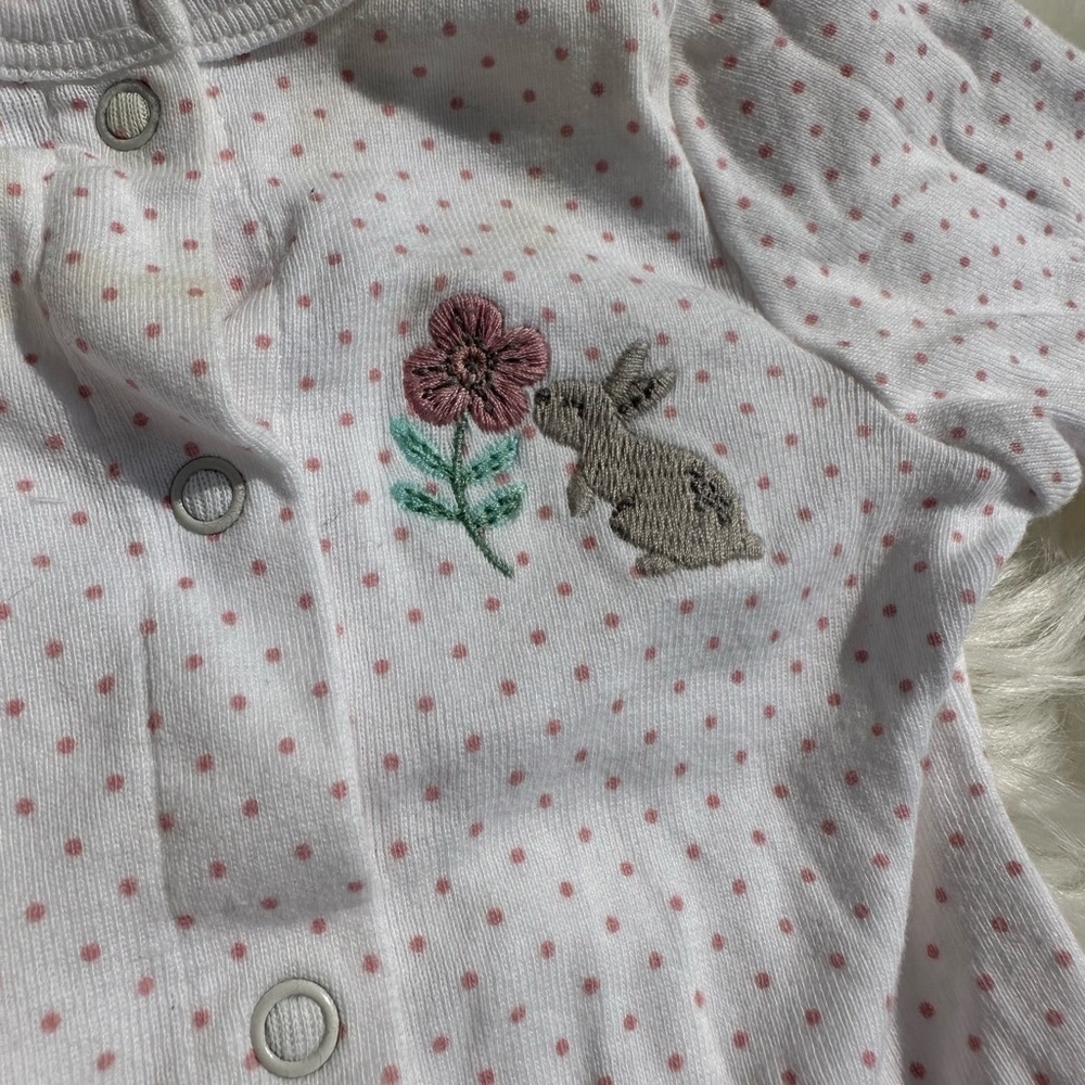 5/$30 Carter’s 3 Months Footless Button Footies​ - Picture 10 of 13